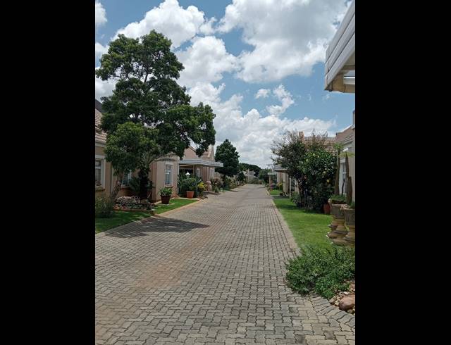 2 BEDROOM SIMPLEX SOLD IN ANNLIN